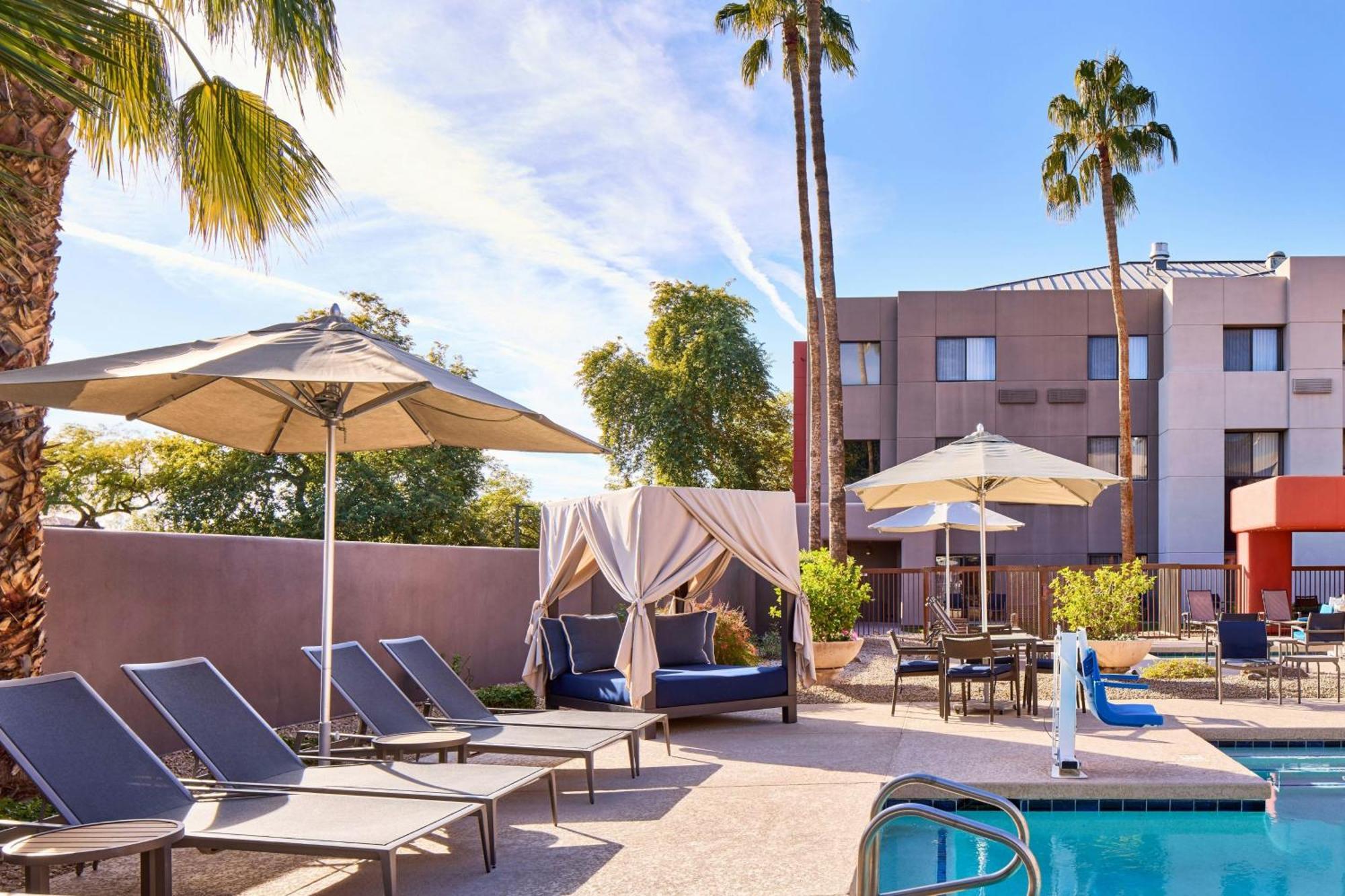 Courtyard Scottsdale North Hotel Exterior foto